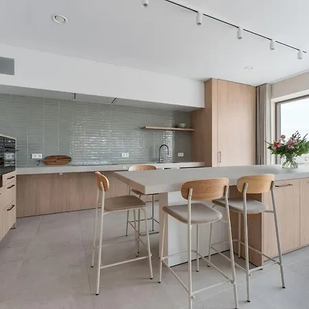 Eden G001 - New * De Panne