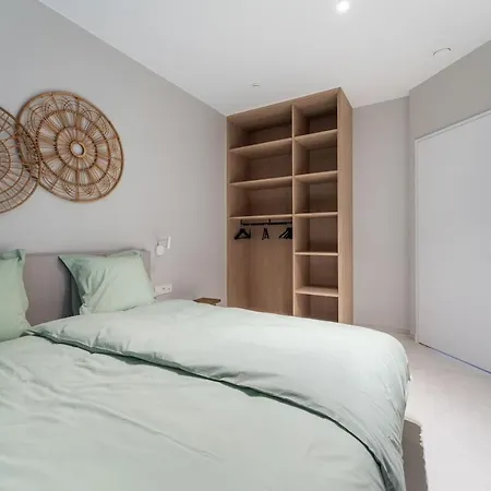 Eden G001 - New * De Panne